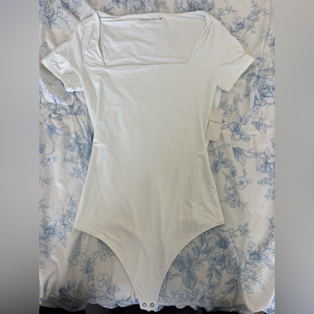 NEW White bodysuit Abercrombie